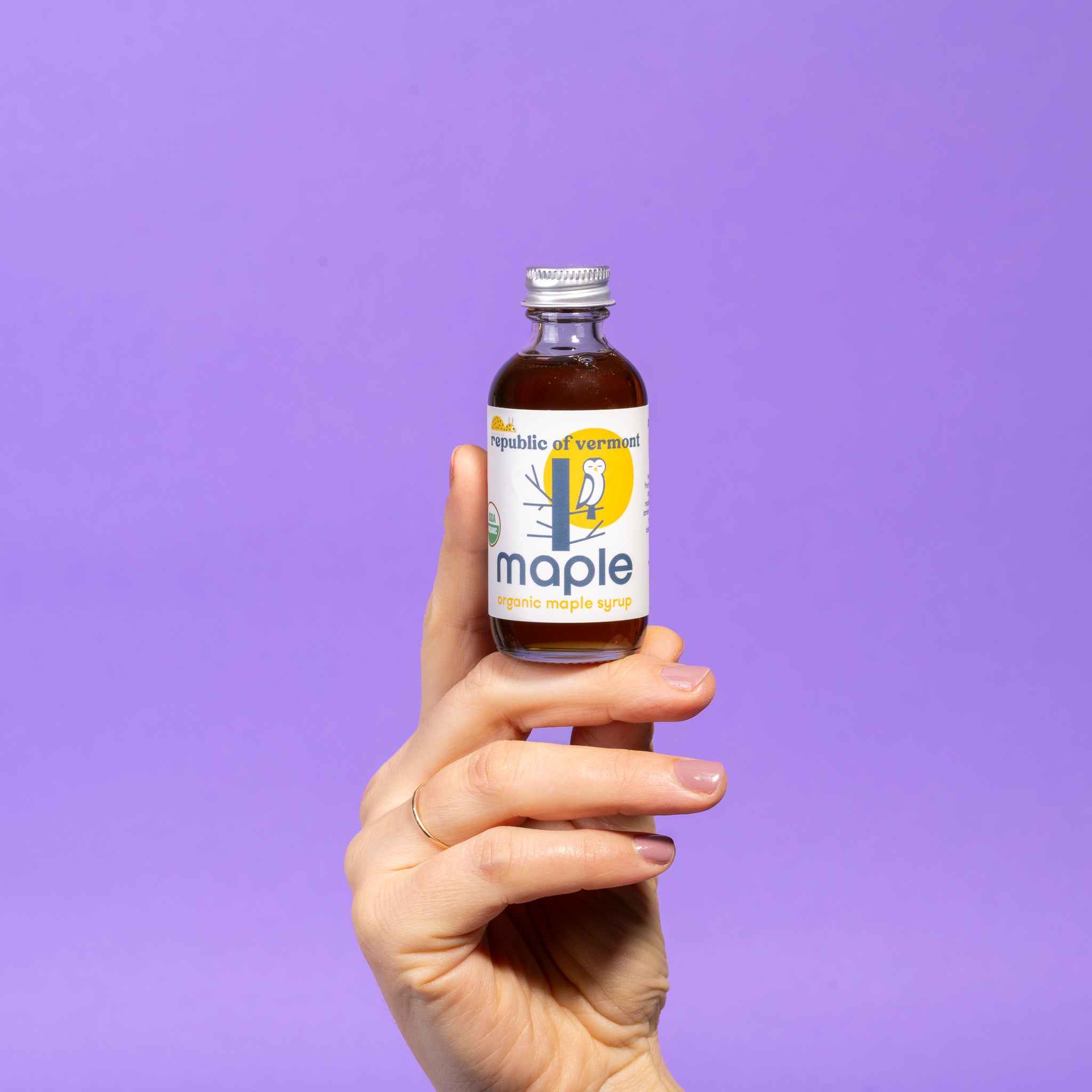 mini maple bottles